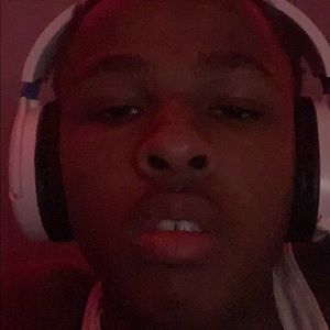 Meet your Posher, Jamari